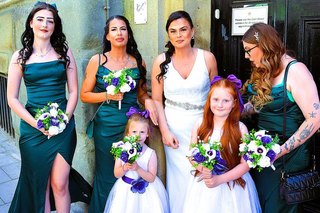 The bride & the bridesmaids...