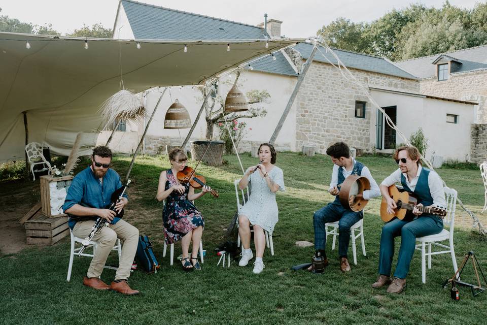 The Band Call Me Ceilidh