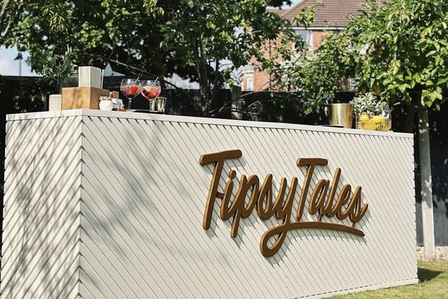 Tipsy Tales Mobile Bar