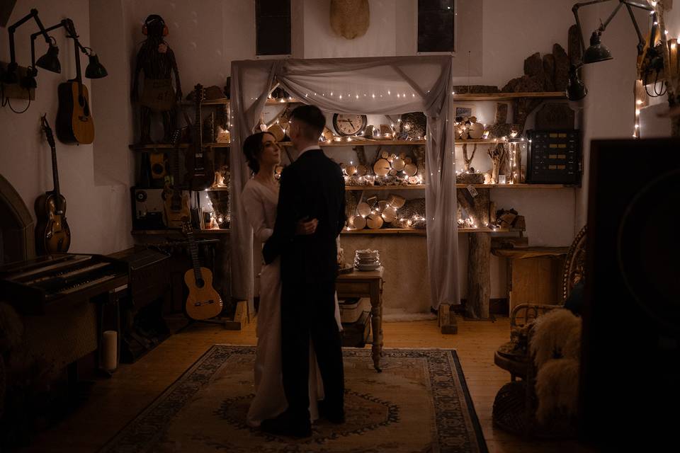 Emma and Phil's first dance