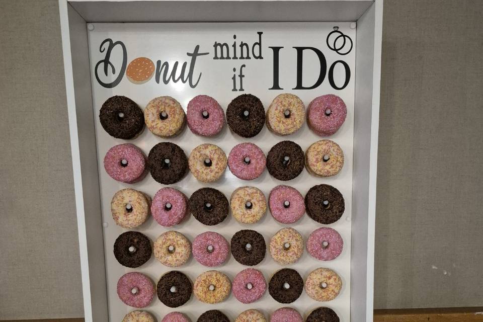 Donut stand £50.00 x60 Donuts