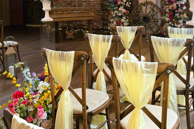 Deighton Lodge venue stylist