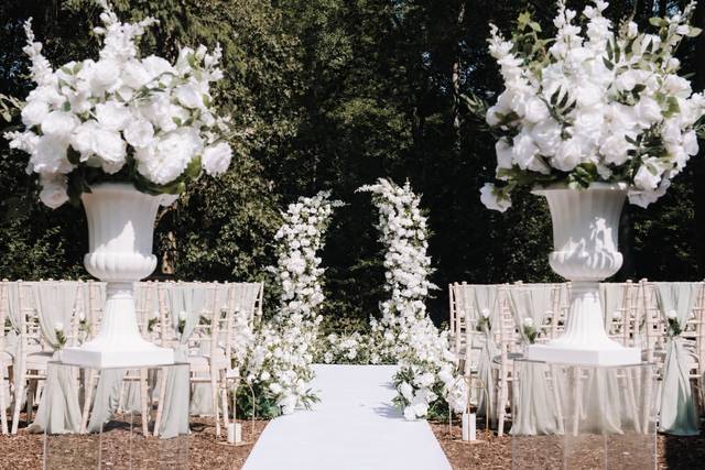 Yorkshire wedding stylist