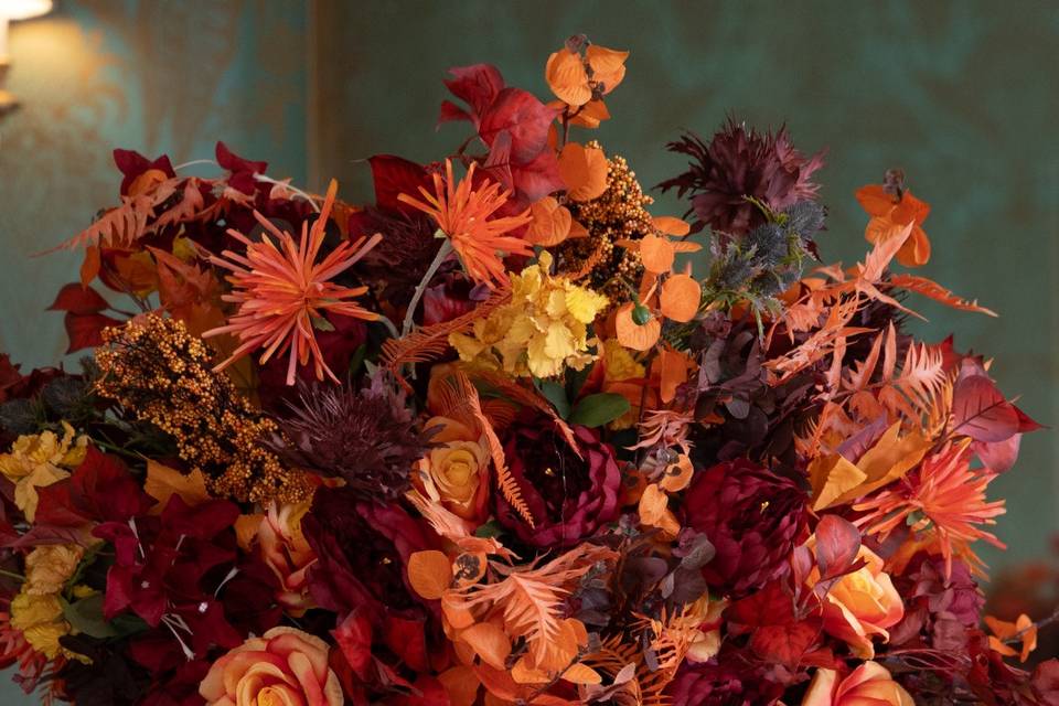 Bowcliffe autumn wed flowers