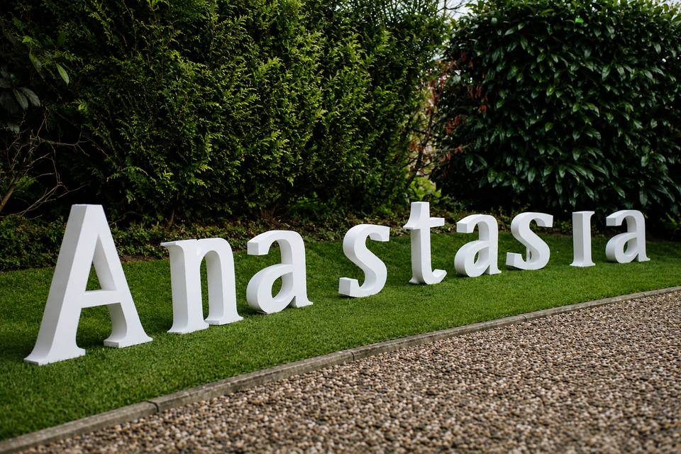 Giant Letters