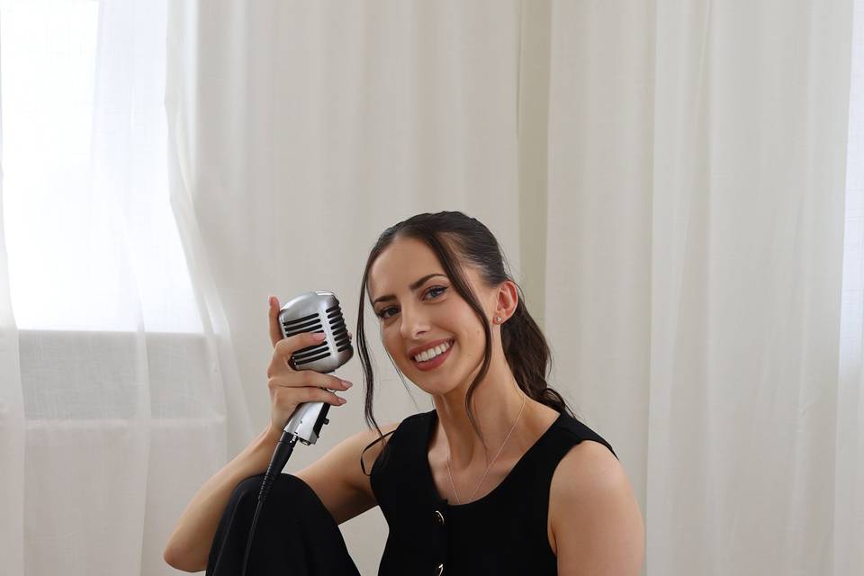 Charlotte Vocalist