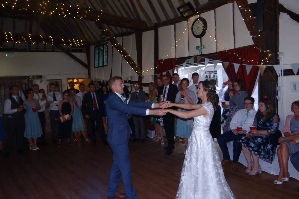 Bride & Groom First Dance