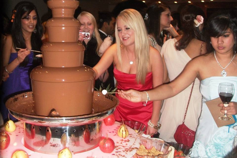 Chocolate fountain with  multi-coloured mood changing led light surround