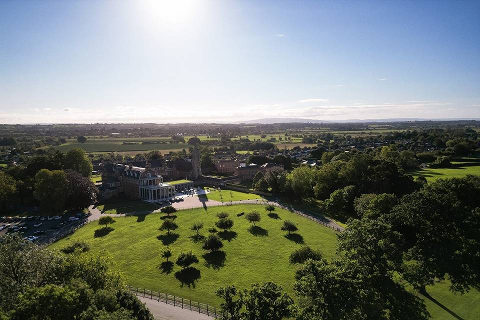 Sunny day at Stanbrook Abbey - Duncan Cox Photography