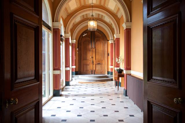 Goldney House - Foyer
