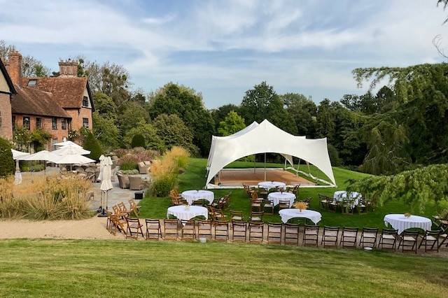 Terrace & Lawn