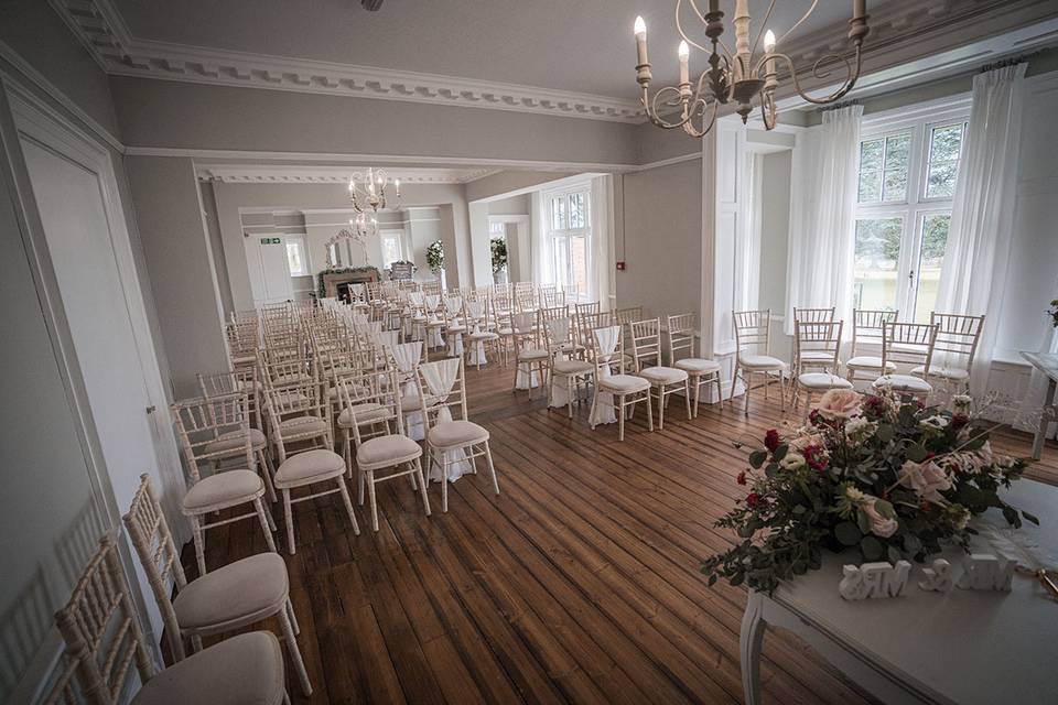 Ashton Lodge Ceremony Room