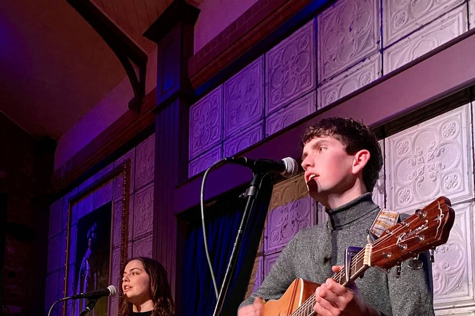 James' band The Footnotes