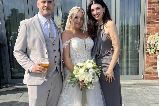 Ceremhttps://cdn0.hitched.cony