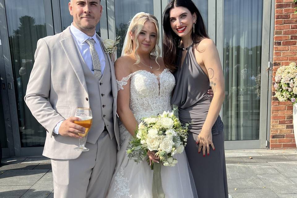 Ceremhttps://cdn0.hitched.cony