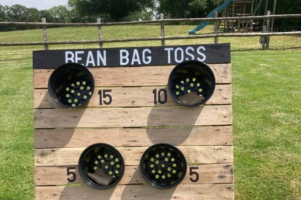 Bean bag toss