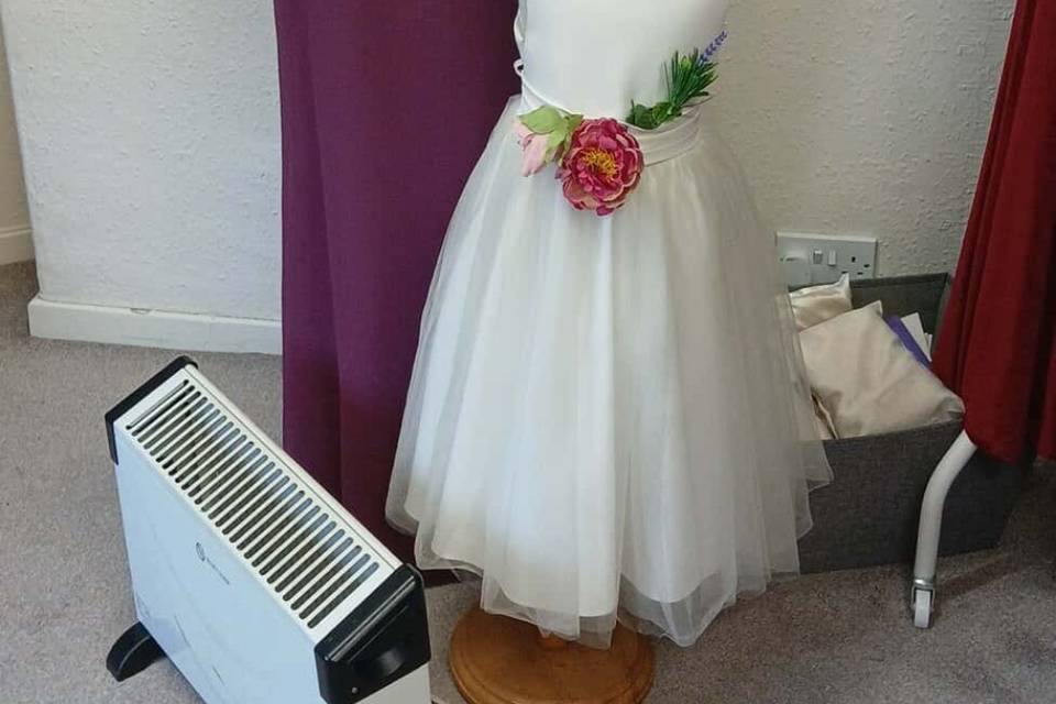 Flower girl & bridesmaid