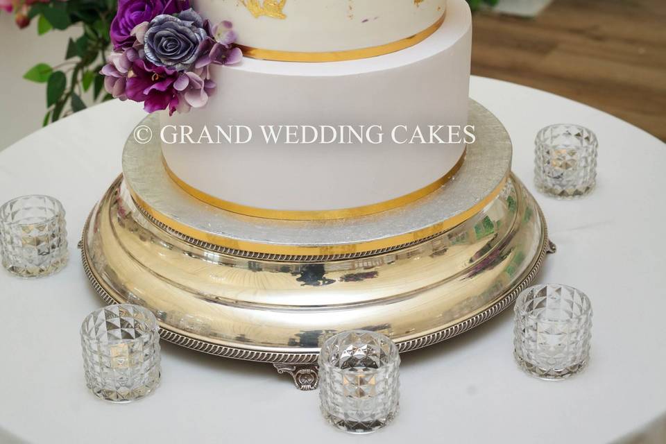 GRAND WEDDING CAKE