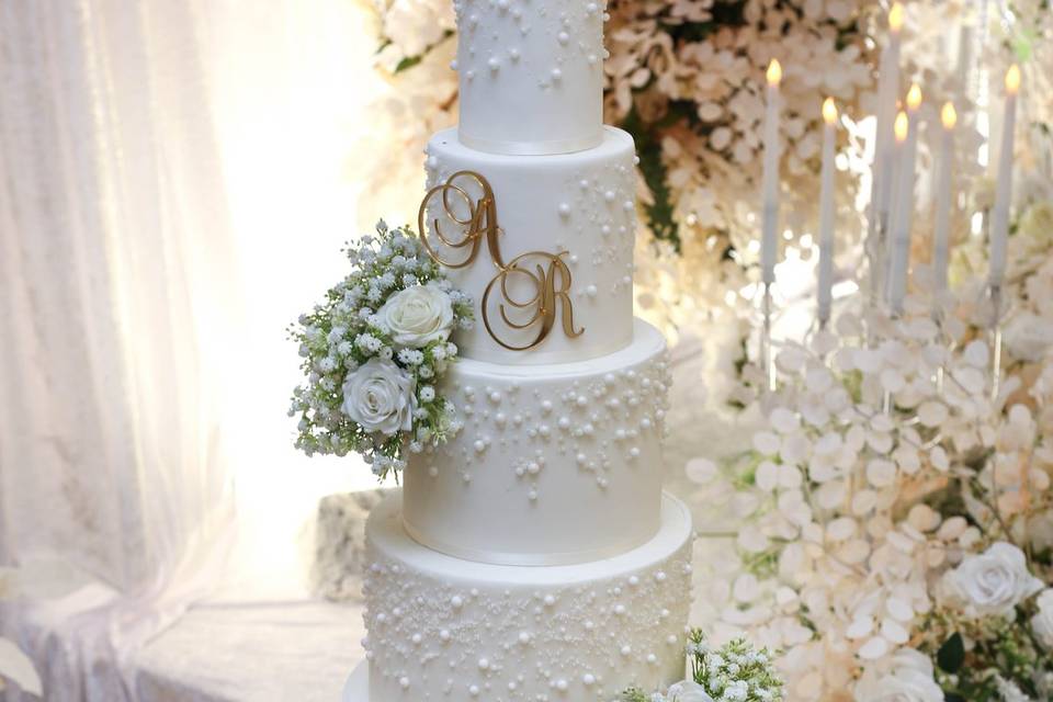 GRAND WEDDING CAKE BEADS