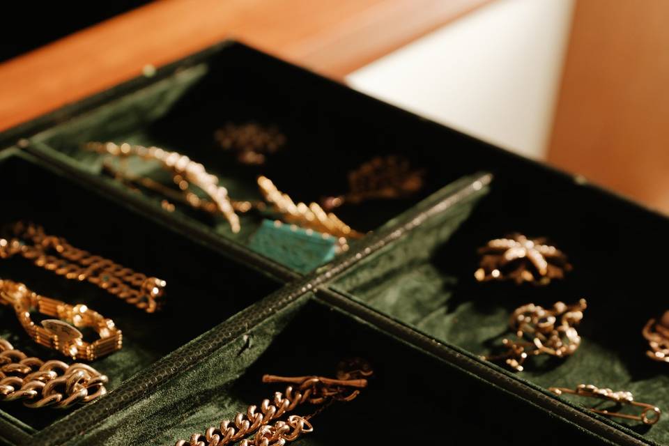 Various Vintage&Antique Gold