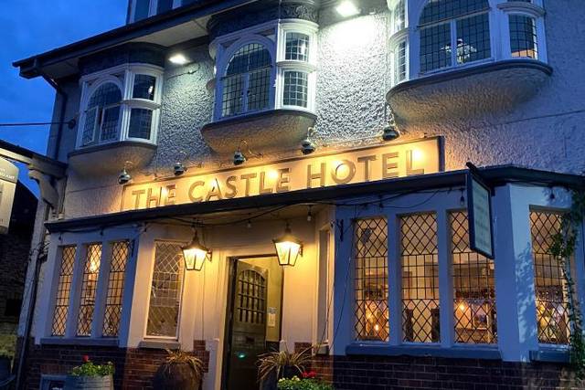 Castle Hotel