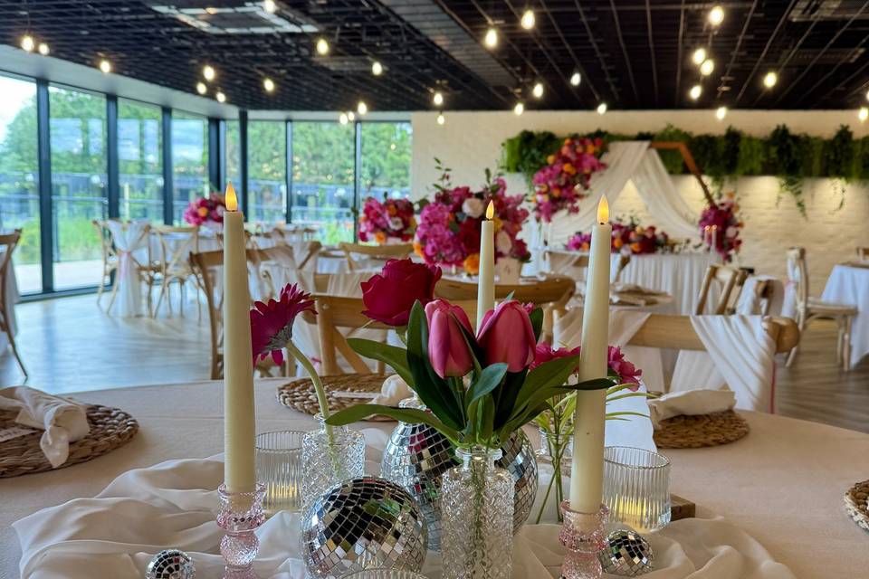Hot pink at Whistle Barns