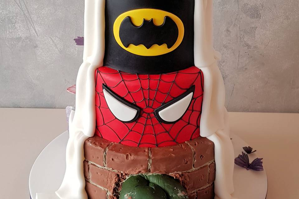 Double sided superhero cake