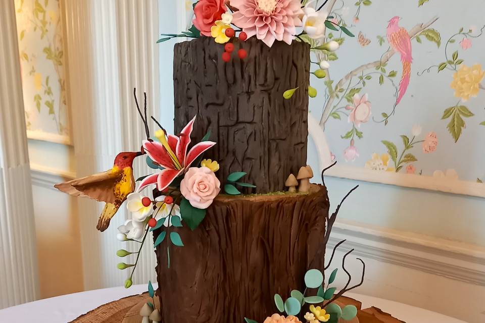 Log slice wedding cake