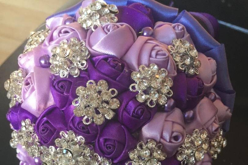 Brooch wedding bouquet