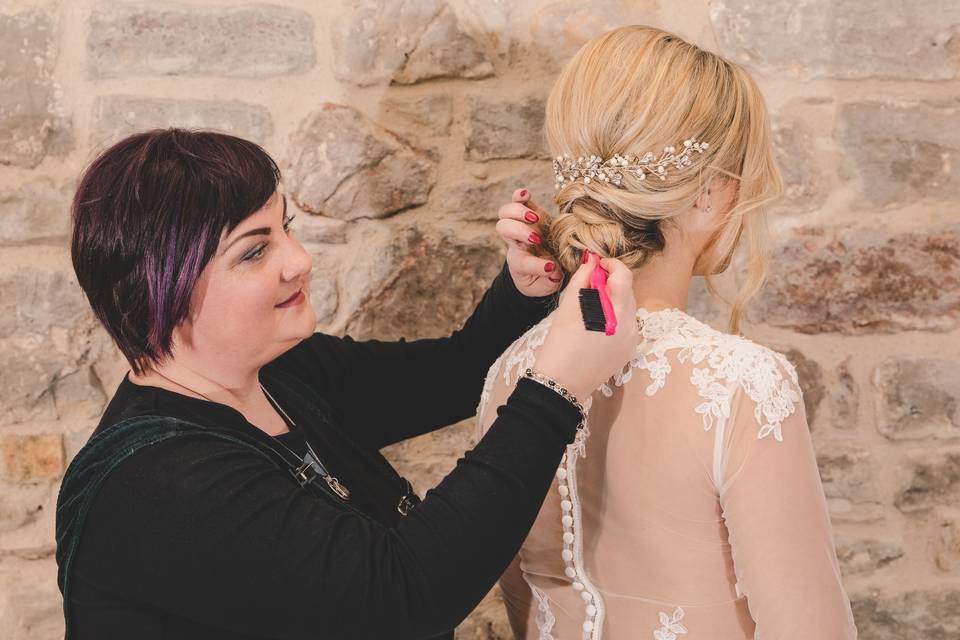 Li Minxies Bridal Hairstylist