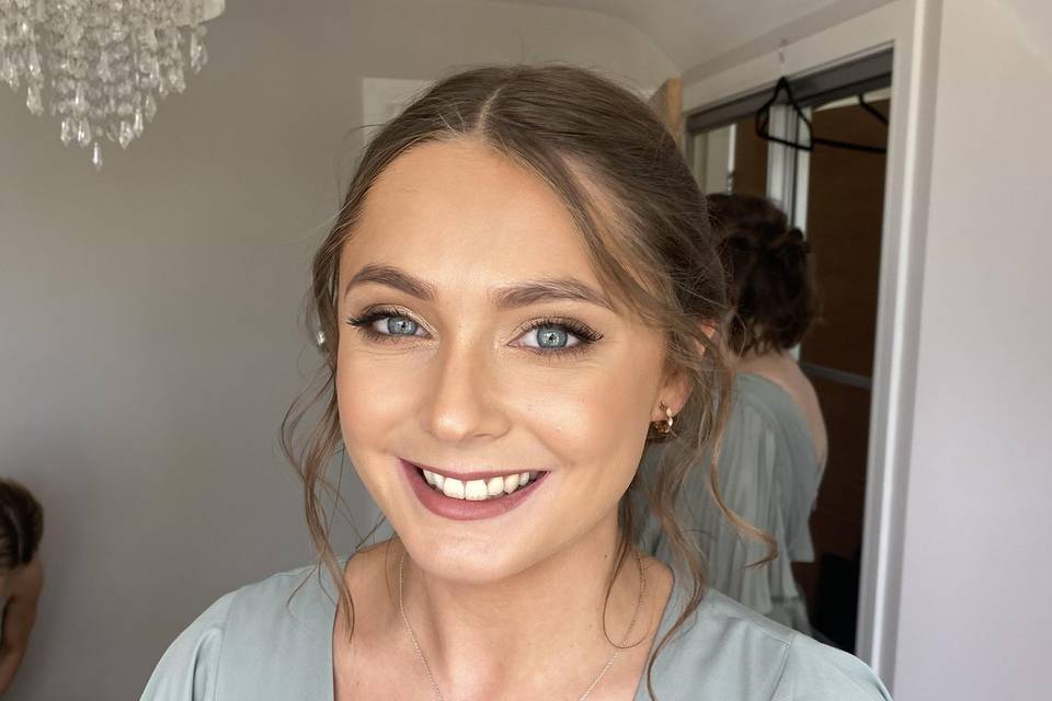 Bridesmaid makeup