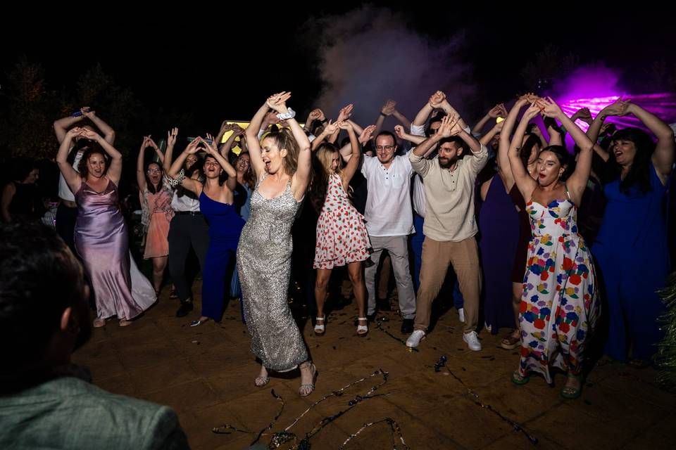 Group Dance (K&M)
