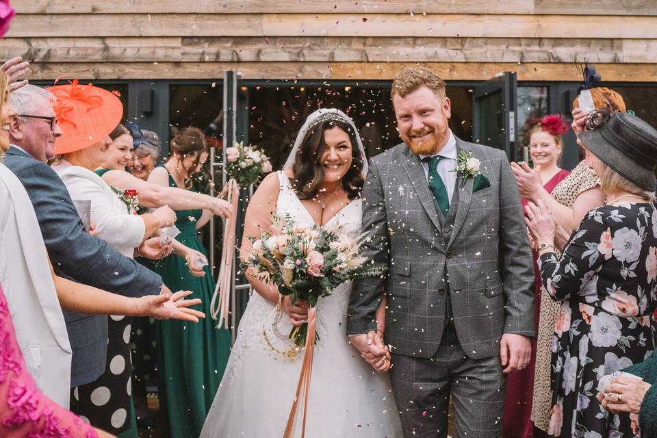 The River Barn Confetti