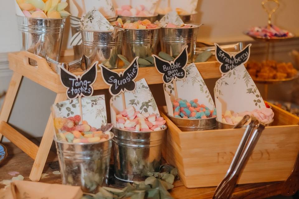 Sweetie table