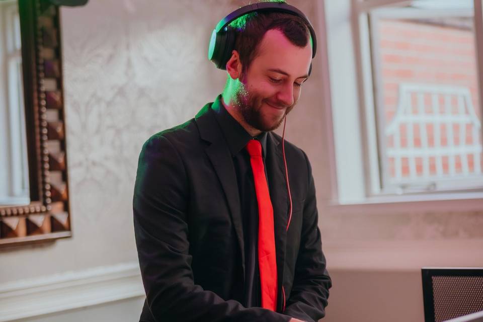 Wedding DJ