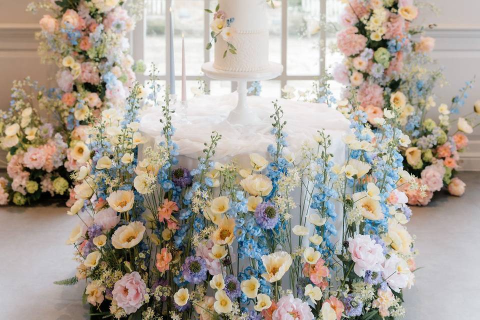 Wildflower Pastel Cake Decor