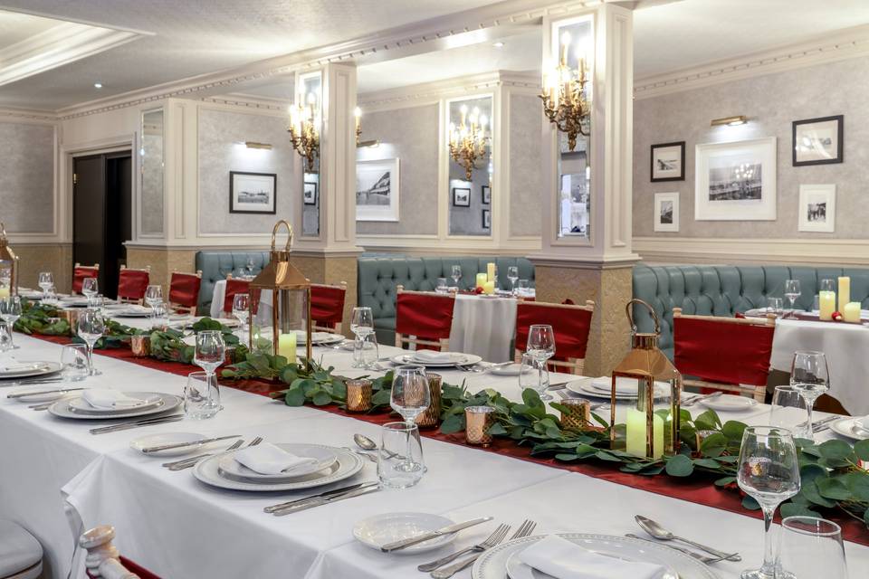 Red Wedding in Oscar's Suite