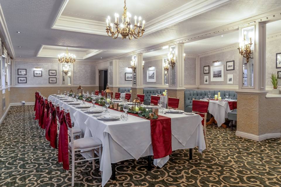 Red Wedding in Oscar's Suite