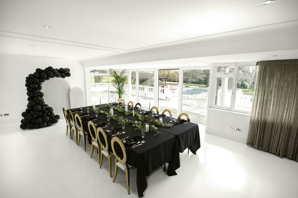 Seating with black table linens