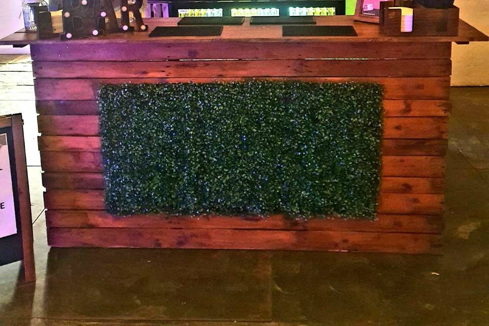 Pallet bar