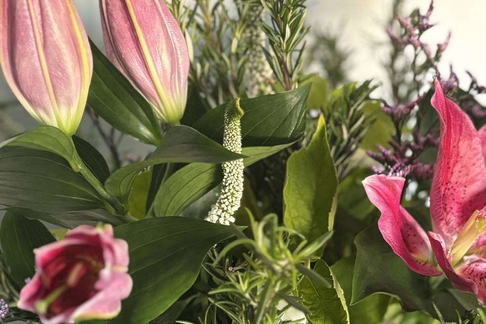 Table Arrangement basket