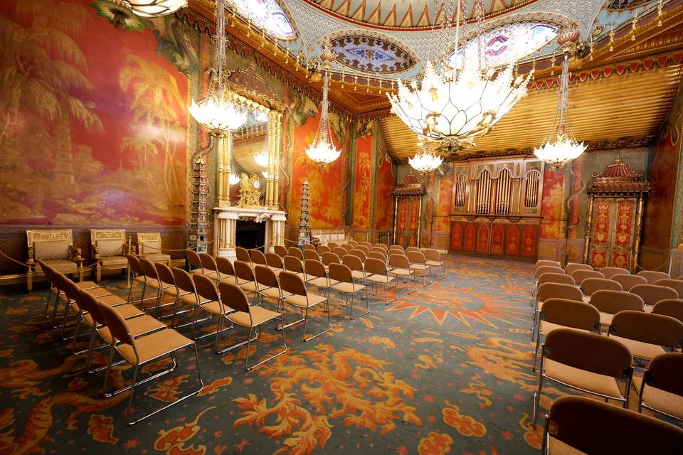 Music Room Aisle 2
