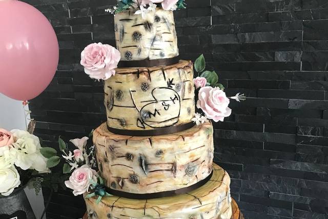 Woodland rose cake