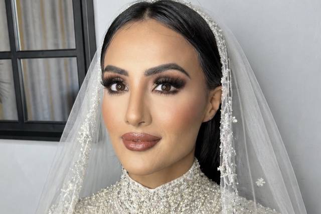 Glam bride