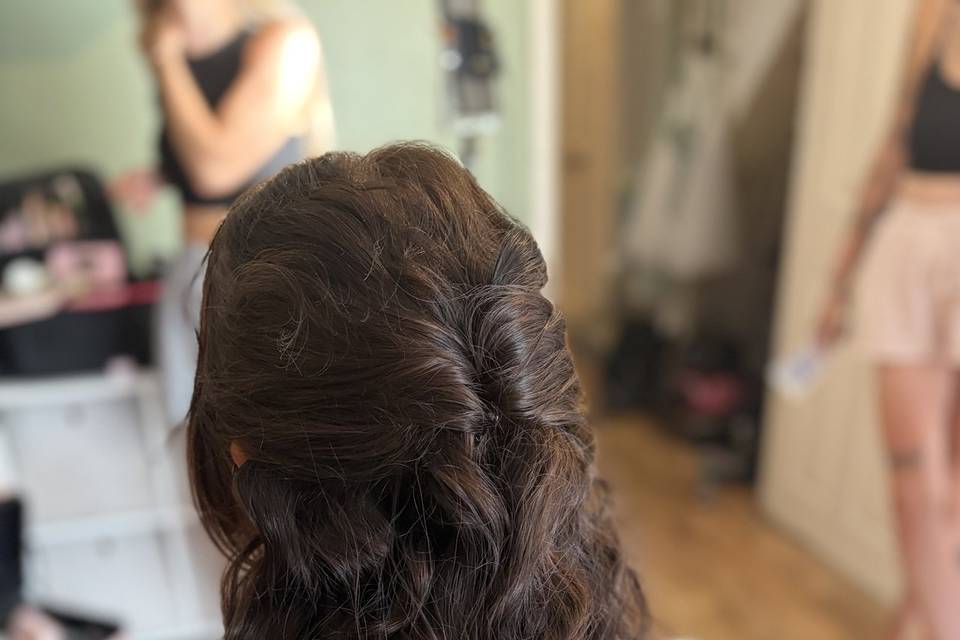 Sleek style with curls
