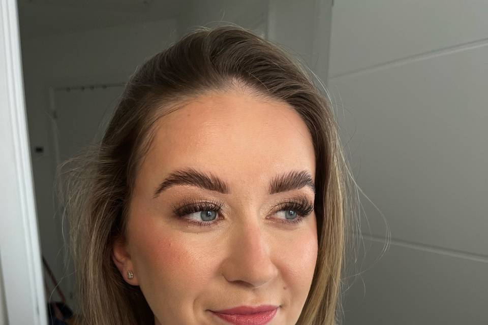 Zoe Grace Makeup