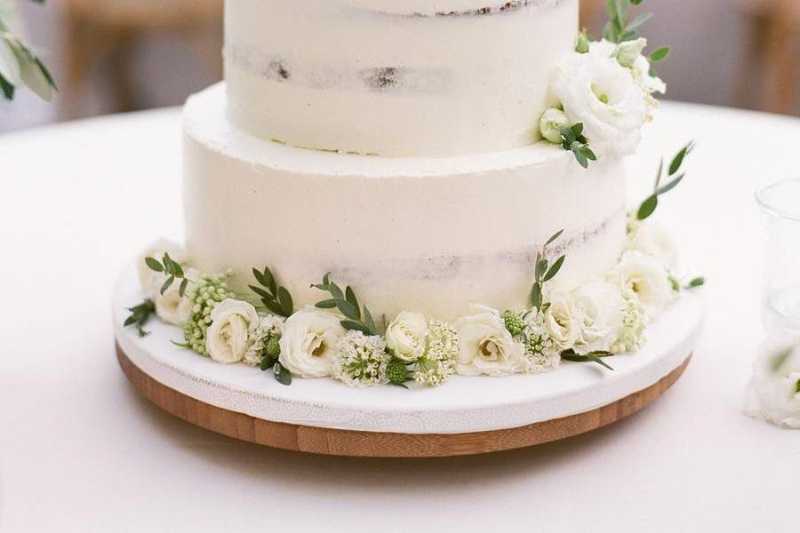 J&B - Wedding Cake