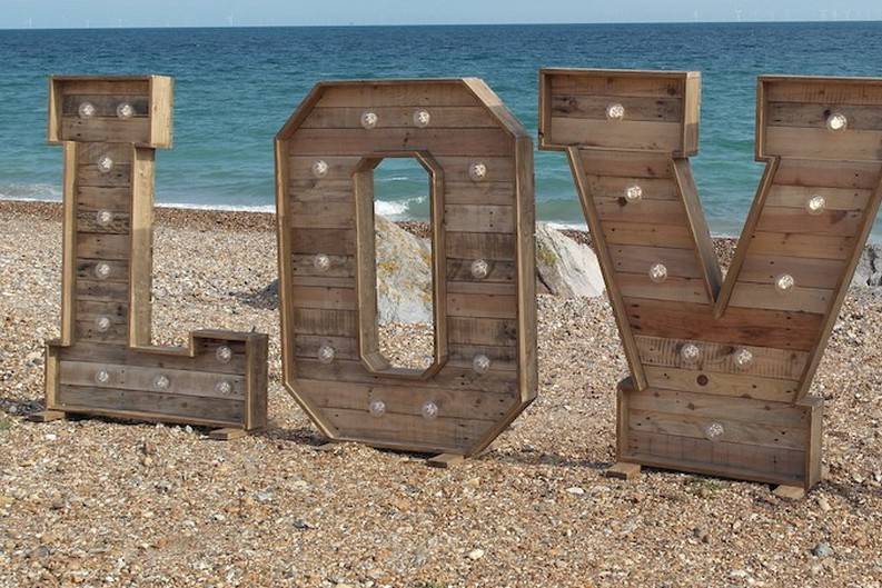 Giant 4ft Rustic LOVE letters