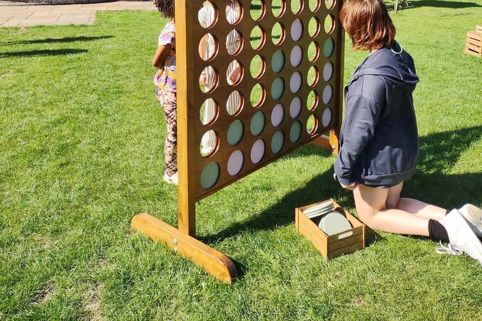 Connect 4 at Stanmer House