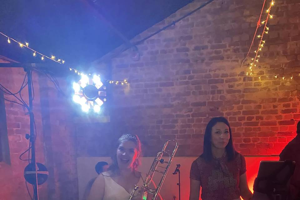 Bride in band